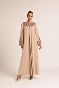 Seltene Abaya mit Ornamenten