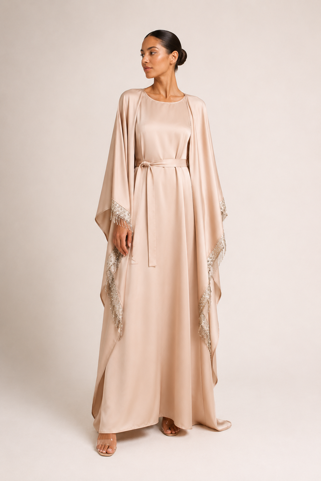 Elegante Abaya mit Verzierung
