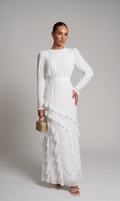 Tailliertes Maxikleid mit Volants
