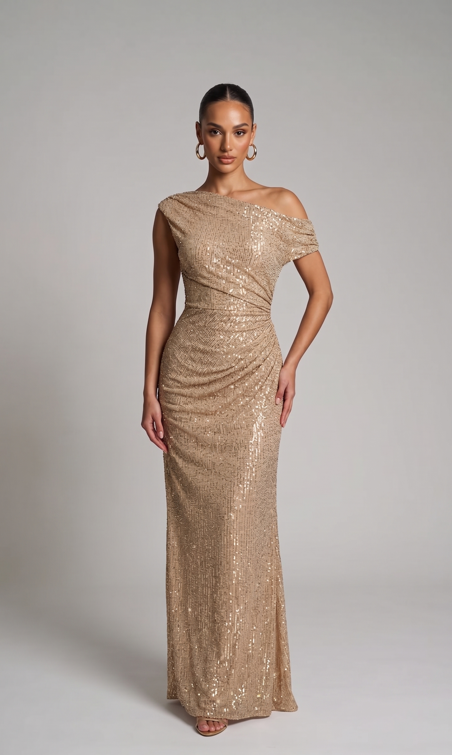 Golden One-Shoulder-Maxikleid