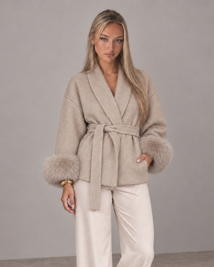 Vella - Highclass Mantel