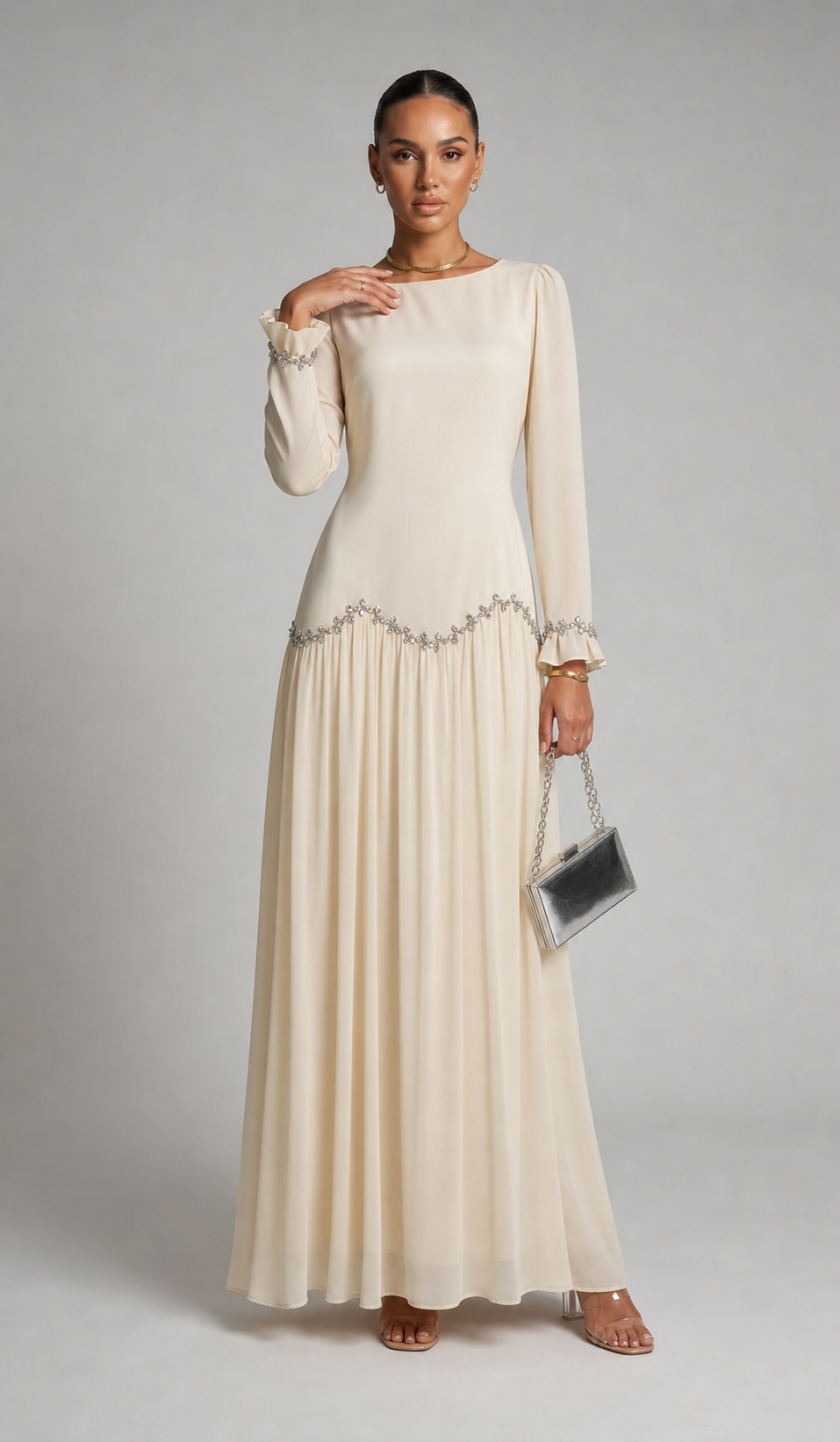 Elina – Drop-Waist Kleid mit Kristallverzierung
